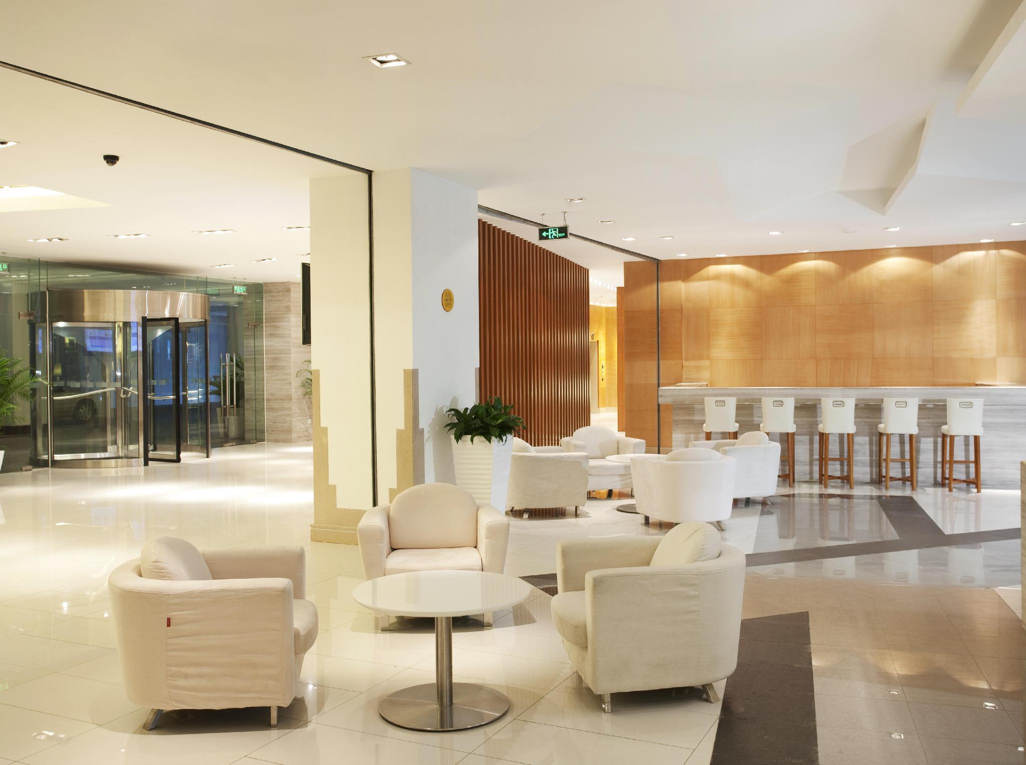 Holiday Inn Express Beijing Minzuyuan, an IHG Hotel Bagian luar foto