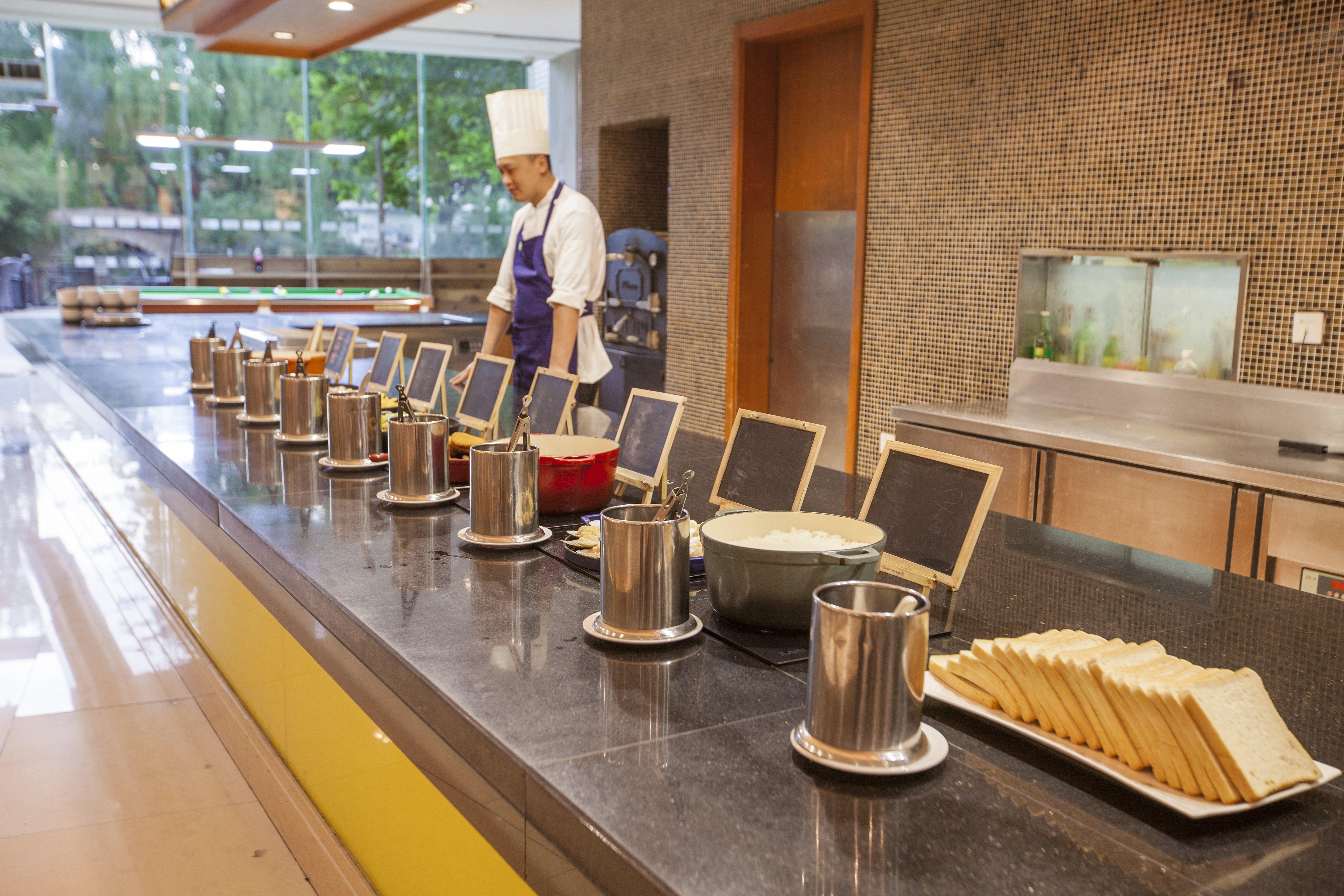 Holiday Inn Express Beijing Minzuyuan, an IHG Hotel Bagian luar foto