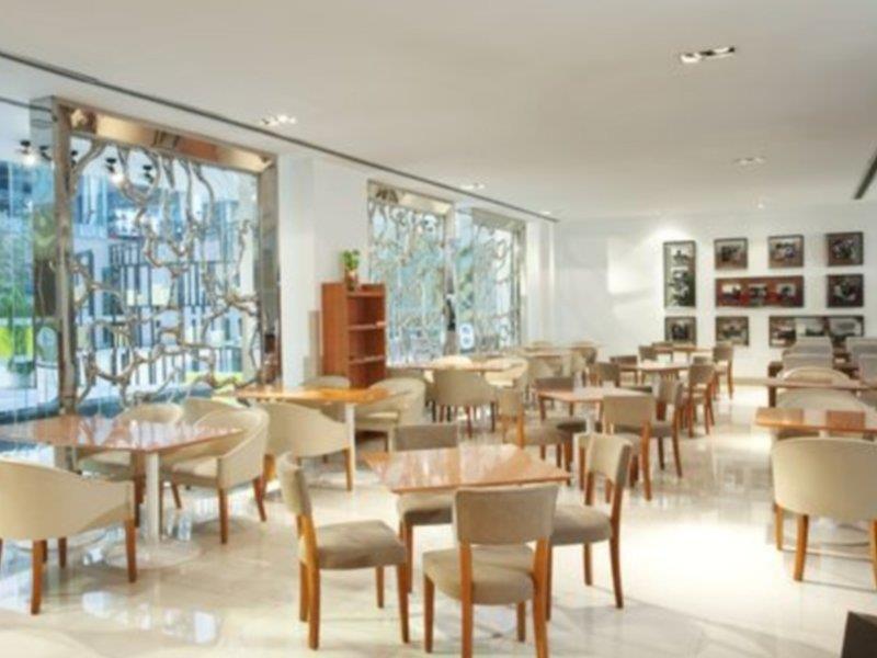 Holiday Inn Express Beijing Minzuyuan, an IHG Hotel Bagian luar foto